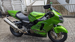 ZX-12Rの車両写真