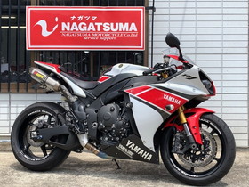 YZF-R1