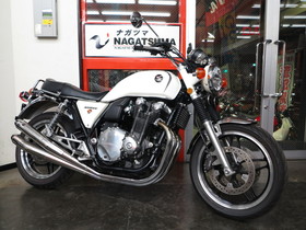 CB1100